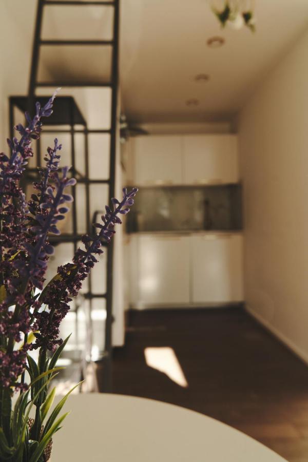 Royal Opletalova Apartment Прага Екстер'єр фото